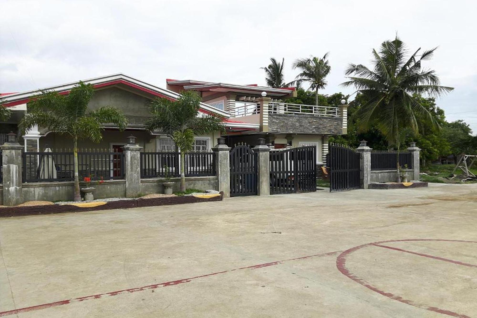 Fnt Transient House Near Hundred Islands Hotel Alaminos Exterior foto